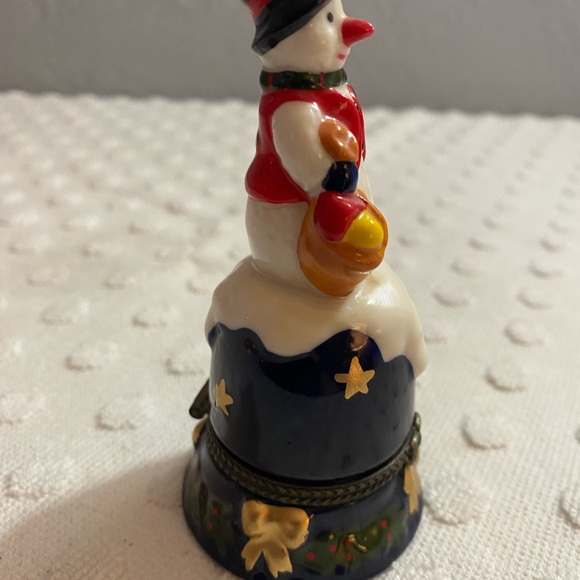 Snowman hinged trinket box - Picture 3 of 10
